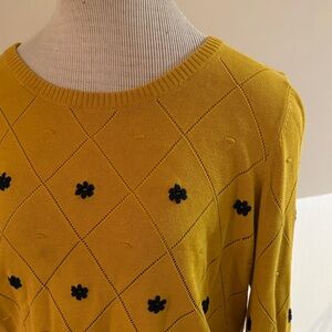 Yumi Kim Knitwear yellow Sweater with Black embroidered flowers M 8 40 Anthro